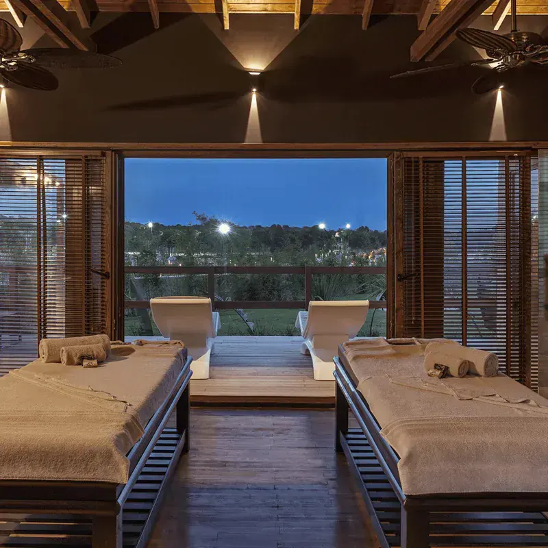 Regnum Carya Balayi Oteli Seri 10