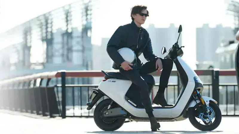 Segway Elektrikli Motosiklet