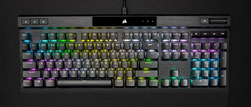 Corsair K70 RGB