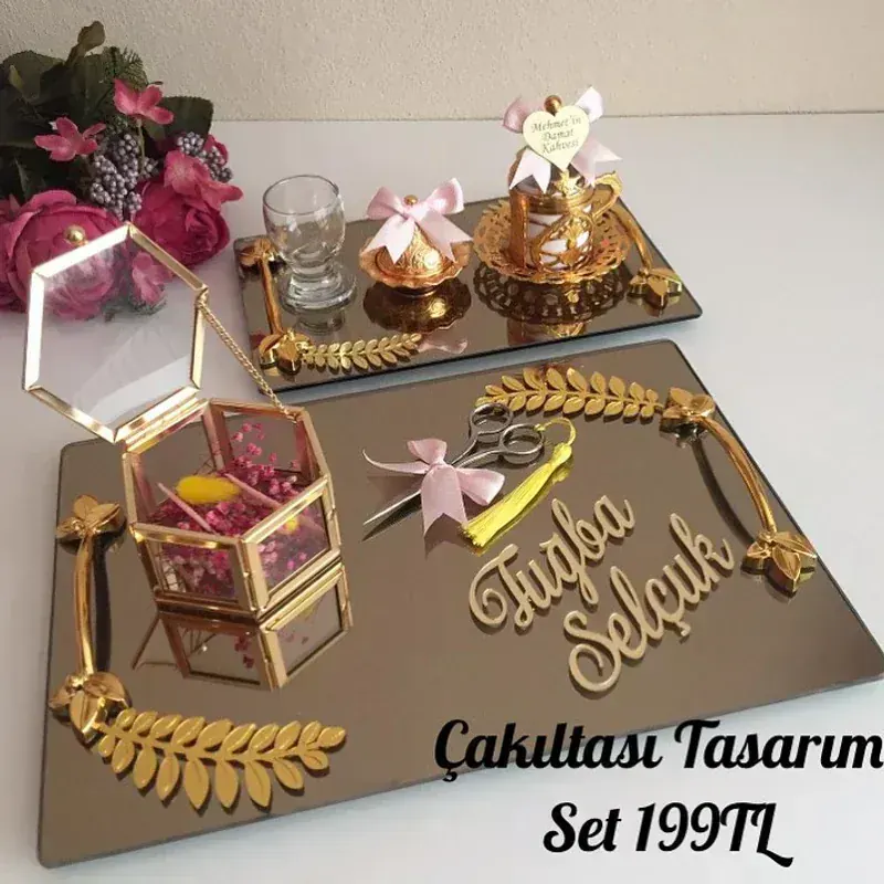 Bind İsme Özel Aynalı Nişan Tepsisi