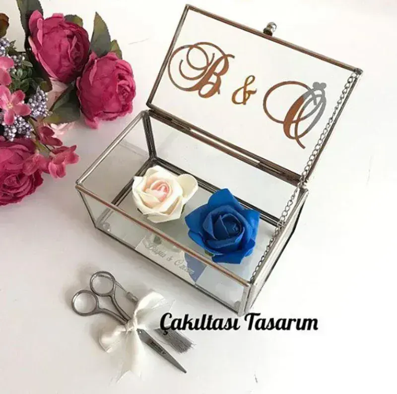 Mabel El Yapımı Spesiyal Nişan Kutusu