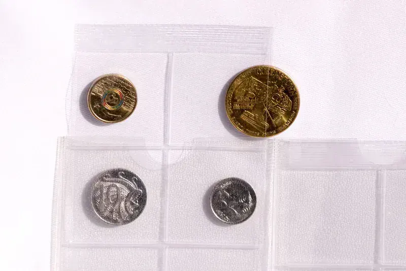 Leuchtturm OPTIMA Classic Coin Album