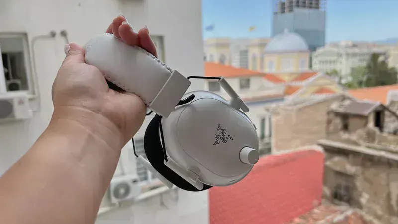 Razer BlackShark V2 Pro 2025